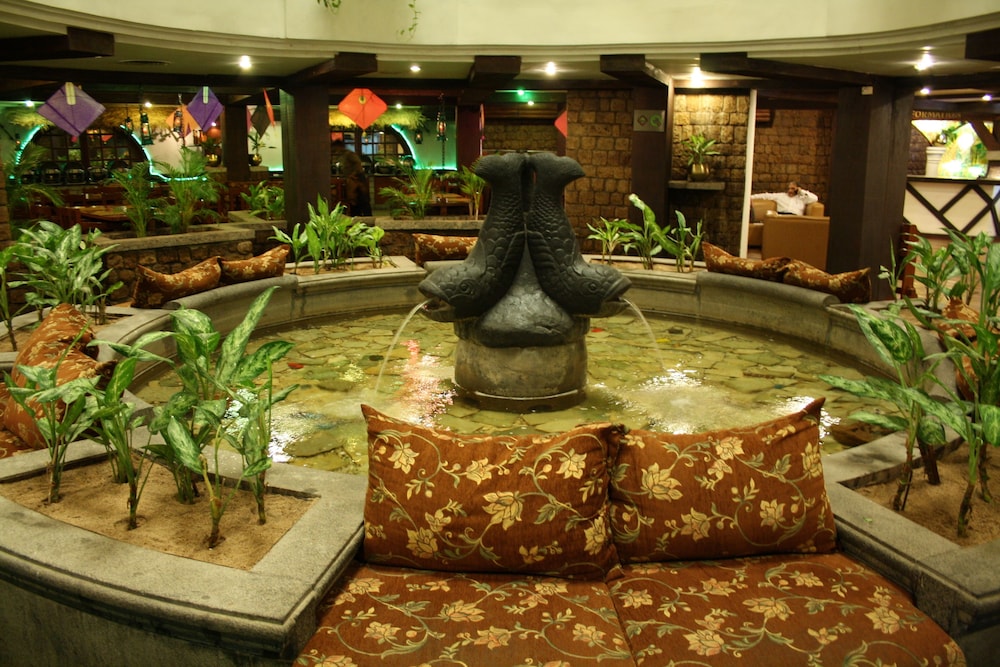 Amrutha Castle Hotel 14/21