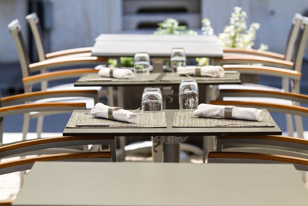 Hotel Restaurant Resslirytti 48/61