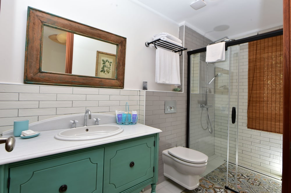 Villa Taraca Alacati Romantik Hotel 44/50