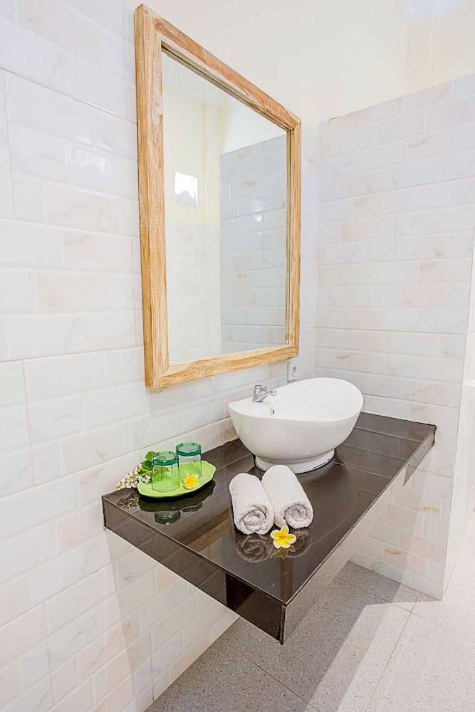 Dinatah Lembongan Villas 26/26