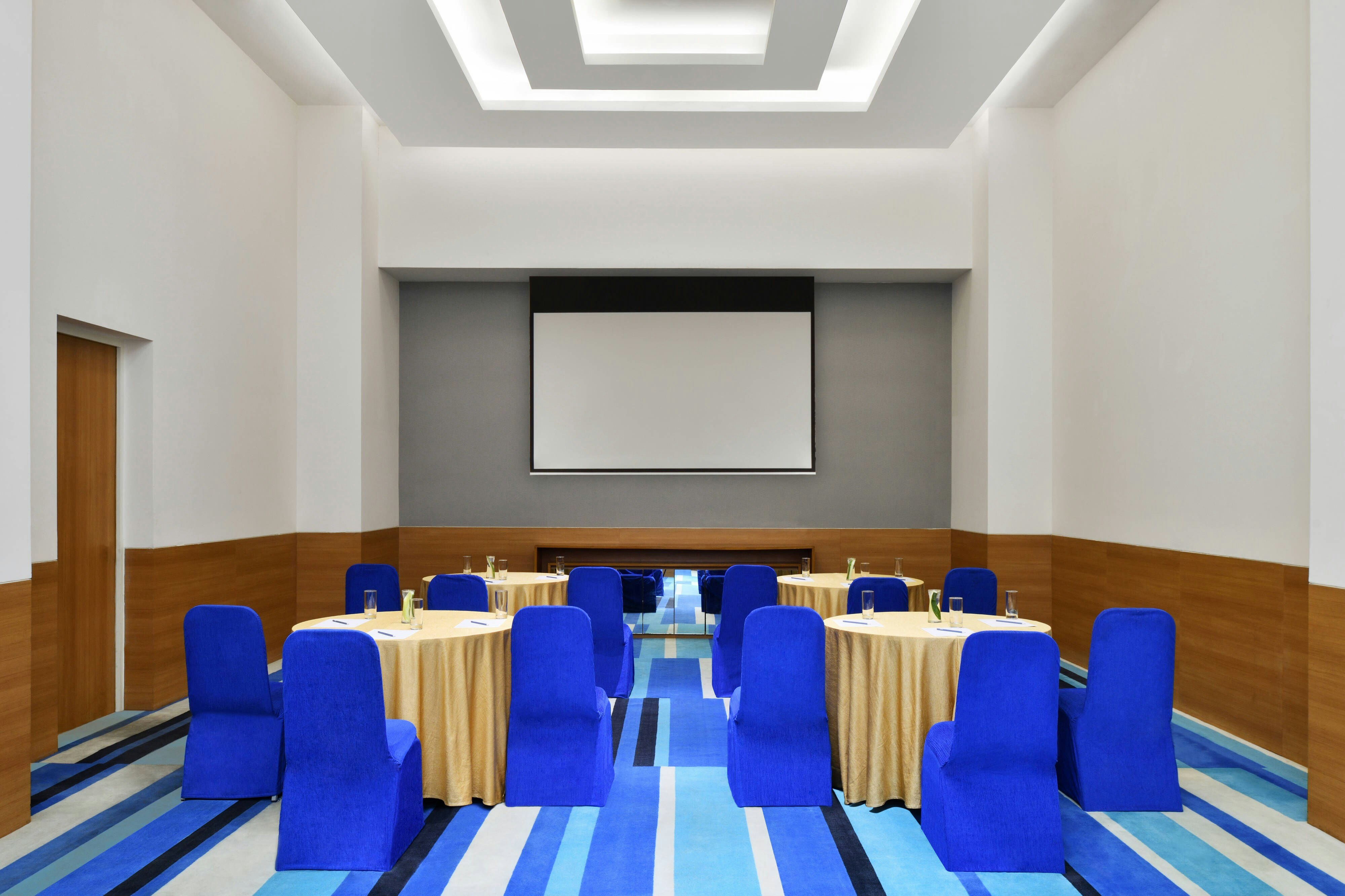 Fairfield By Marriott Hyderabad Gachibowli 10/11