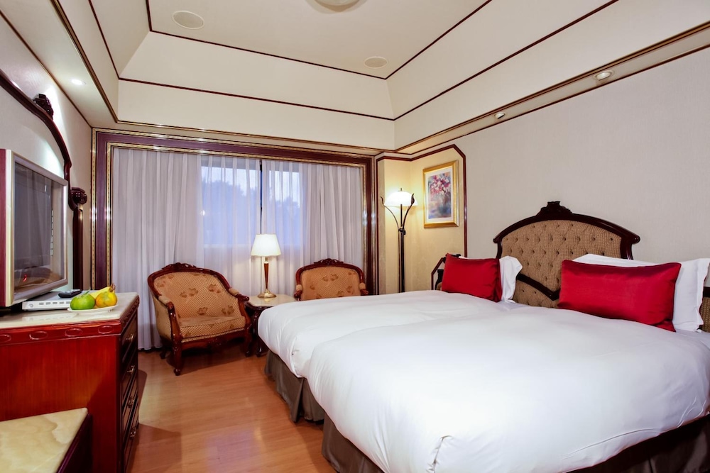 Charming City Sungshan Hotel 10/50