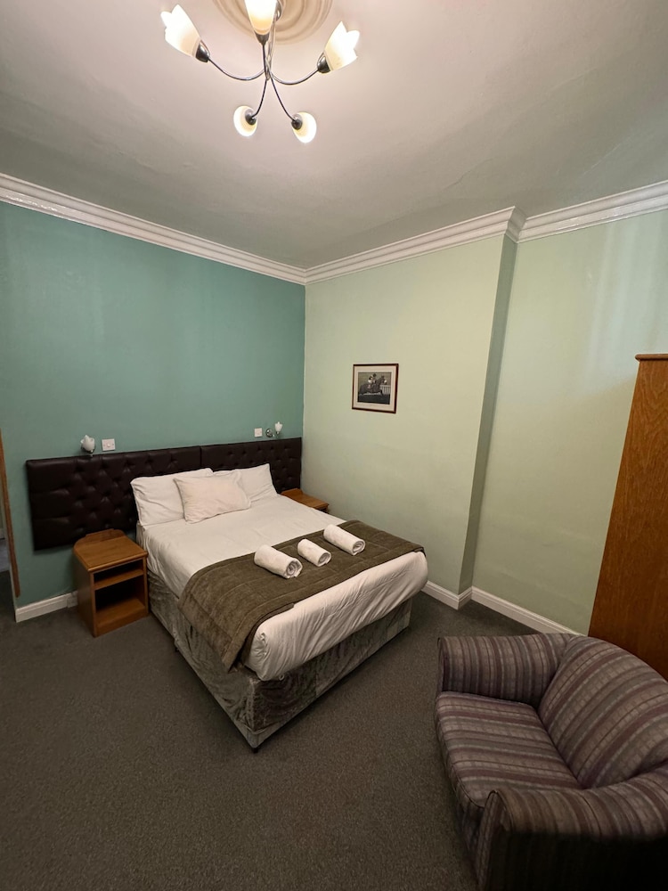 The George Hotel 21/50