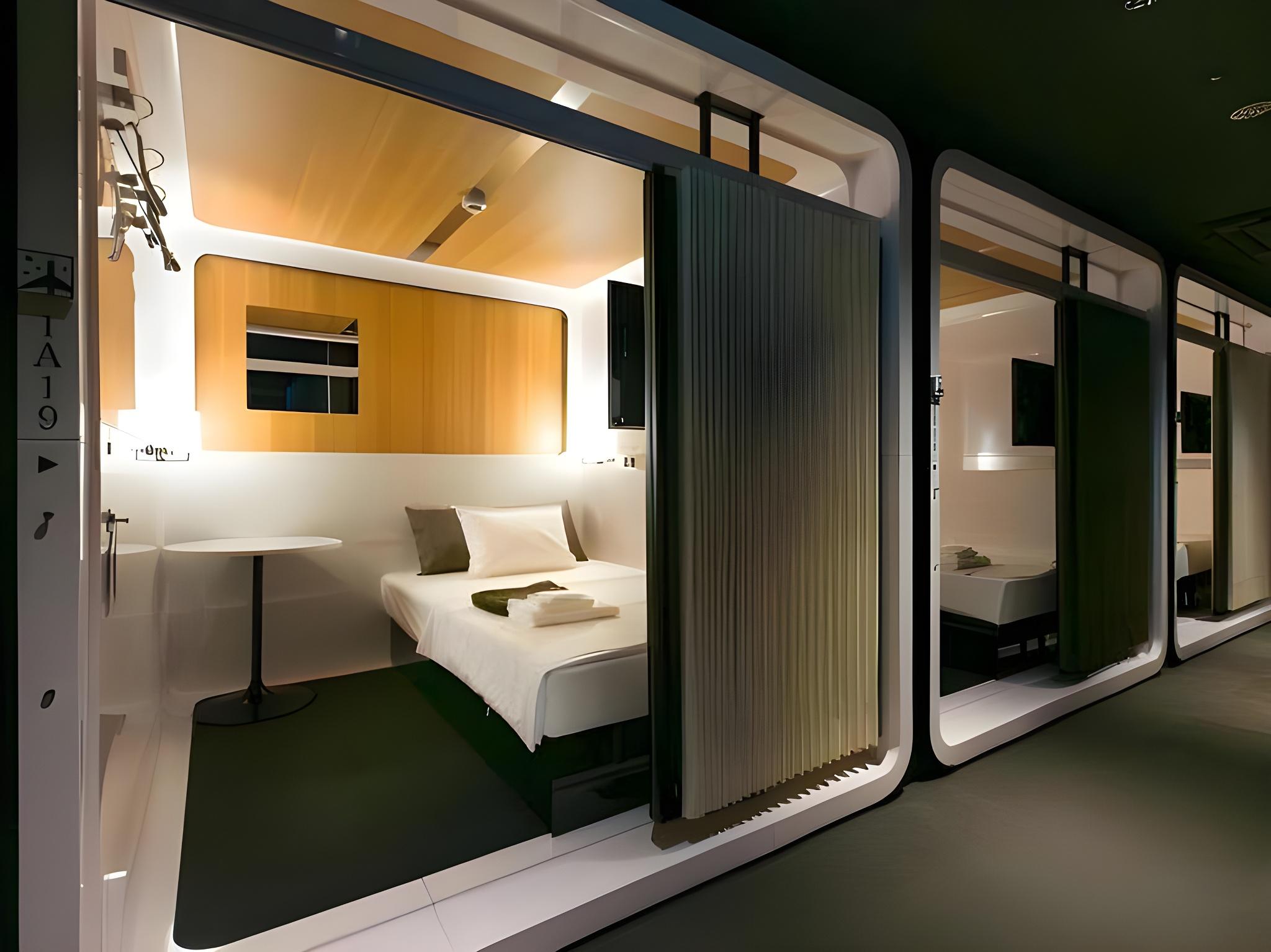 Male Dorm, First Class, Cabin