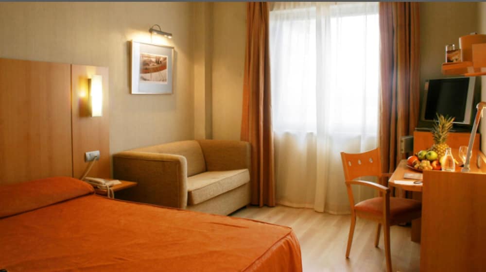 Hotel Posadas de Espana Malaga 21/57