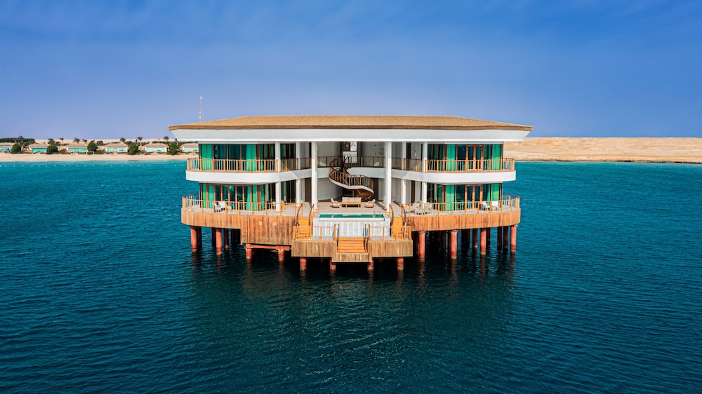 Tawila Island Resort 9/60