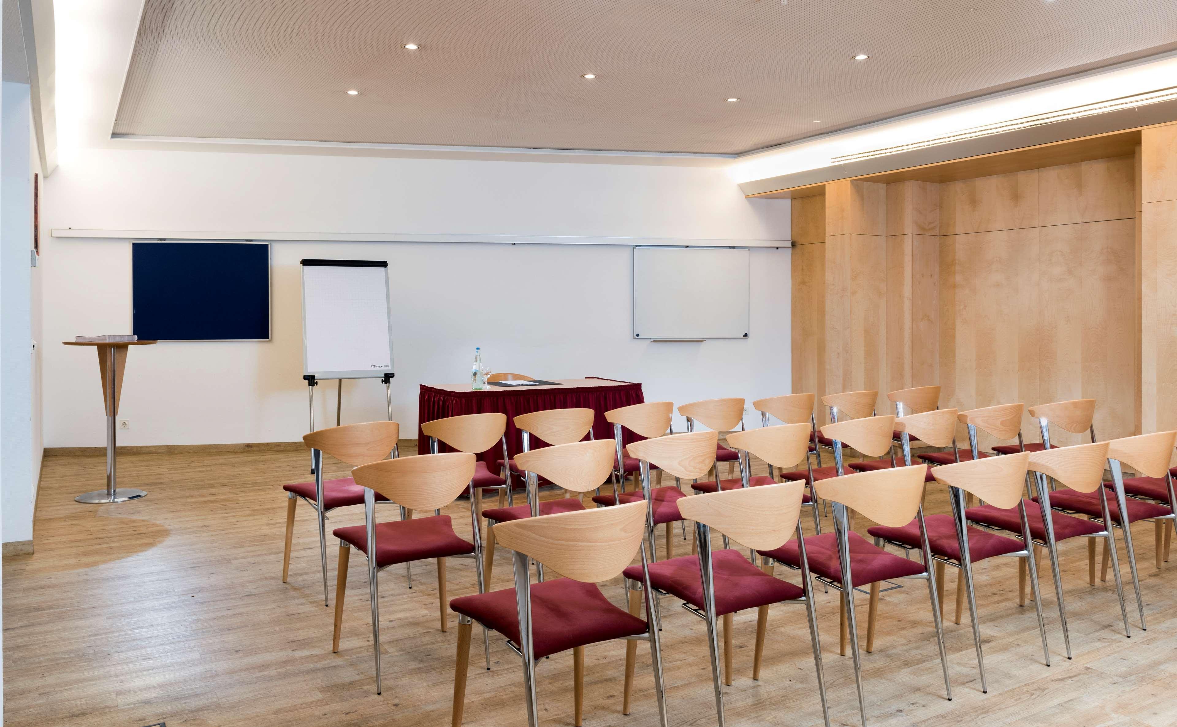 Hotel Sindelfingen City 26/35