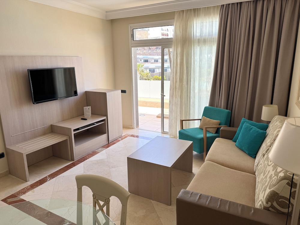 Holiday Club Playa Amadores 34/65