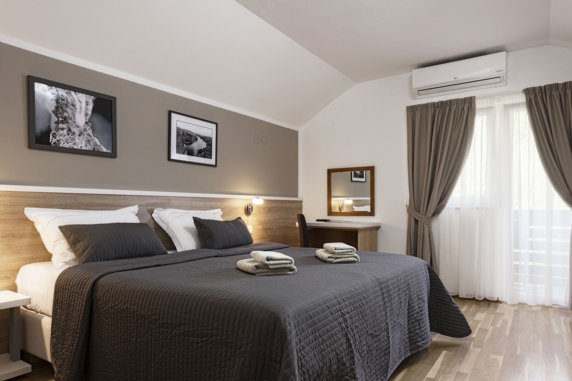 rooms
