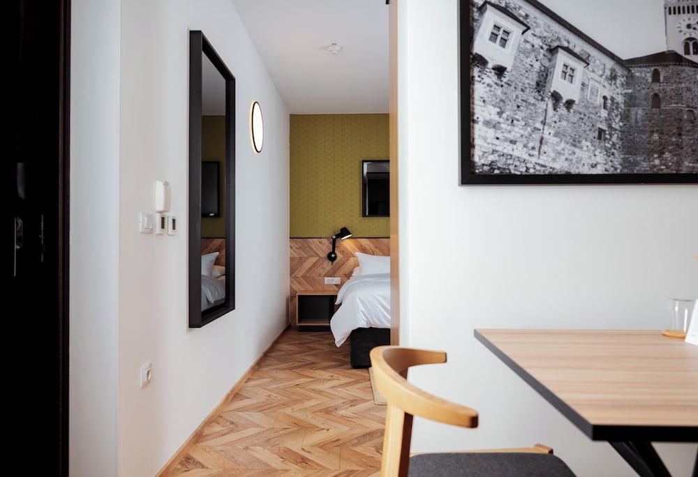 Urban Boutique Hotel Ljubljana 11/65