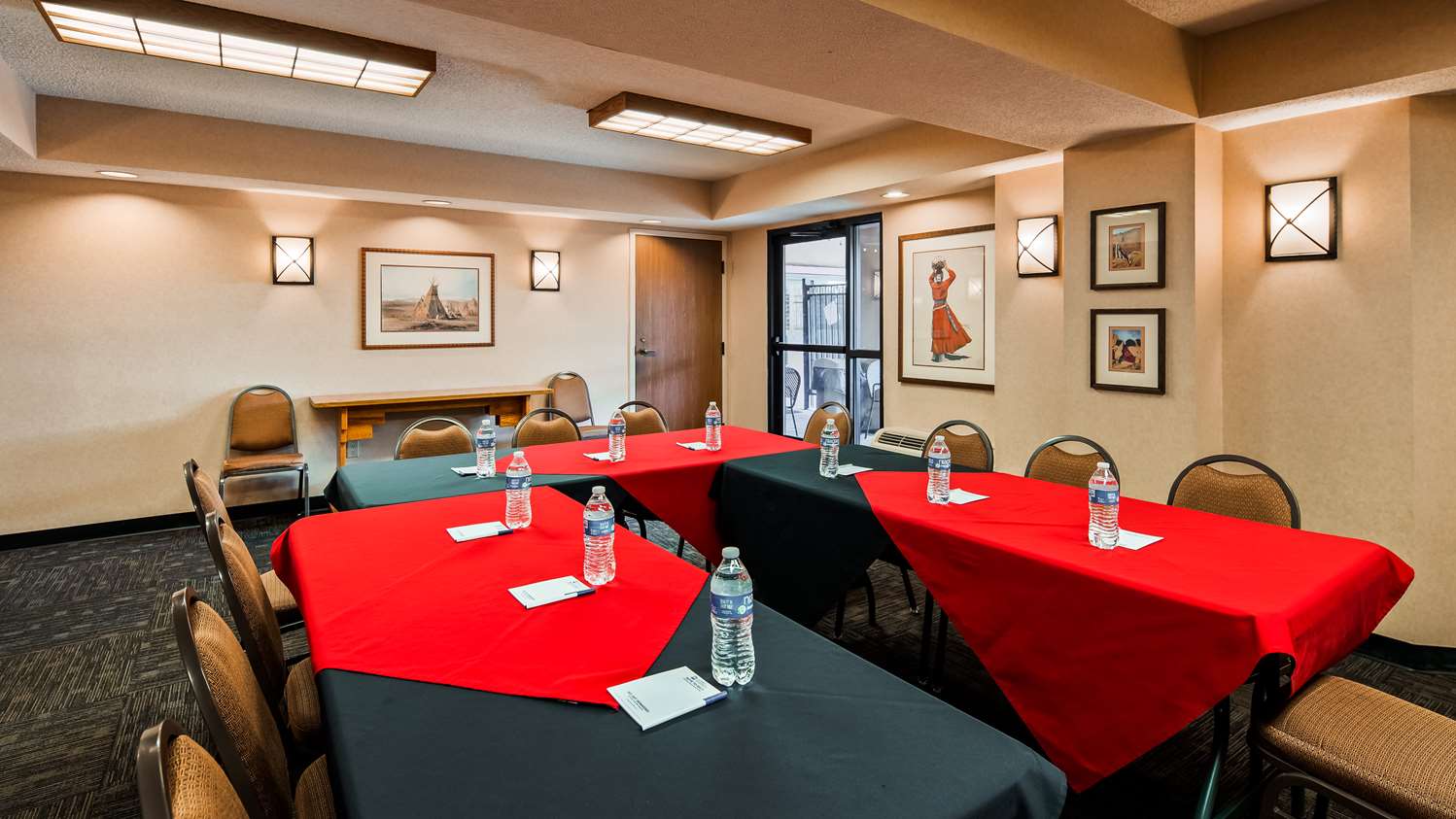 Inn at Santa Fe, SureStay Collection by Best Western 26/41