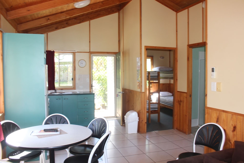 Lanis Holiday Island Caravan Park 67/67