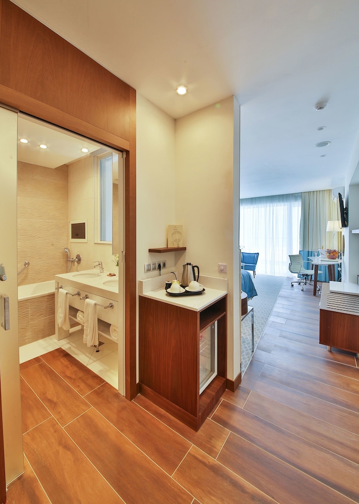 Maritim Hotel Paradise Blue Albena 30/54