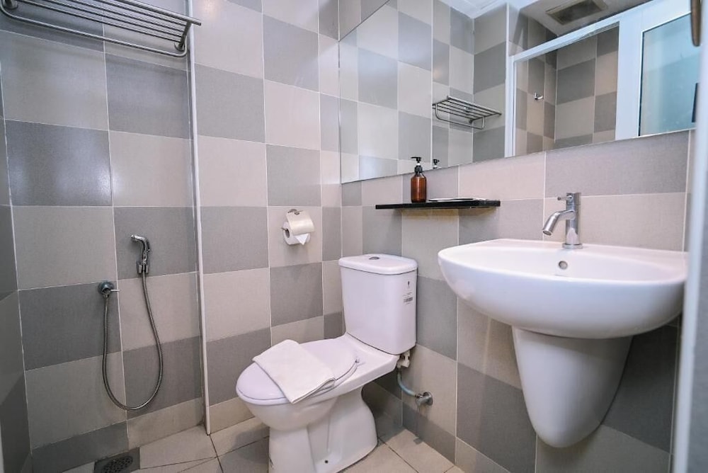 Kingston Hotel 1 @ Bukit Bintang 57/59