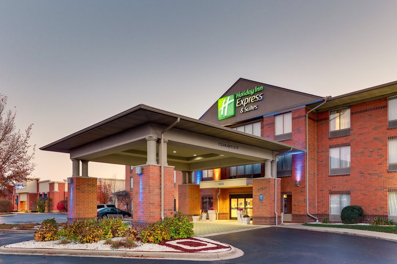 Holiday Inn Express & Suites Dayton-Centerville by IHG 5/52
