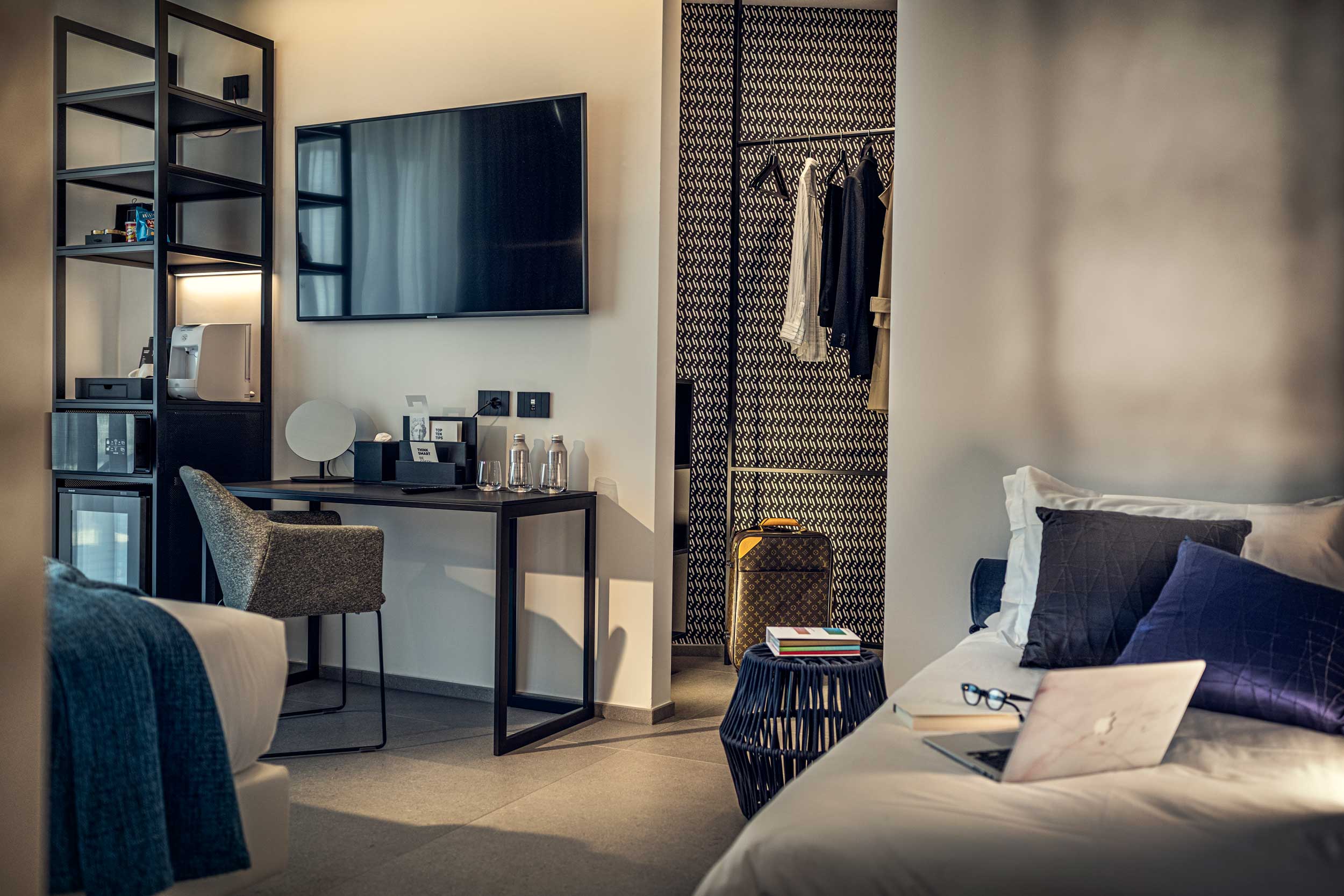 J44 Lifestyle Hotel 26/36