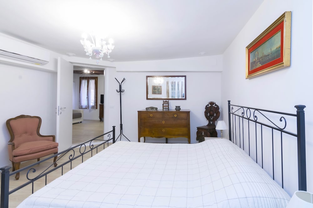 Ca Alberto Apartments 1 8/20