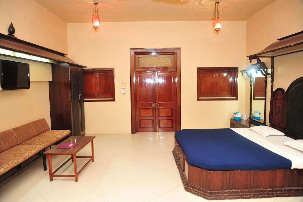 Hotel Siddhartha Palace 13/24