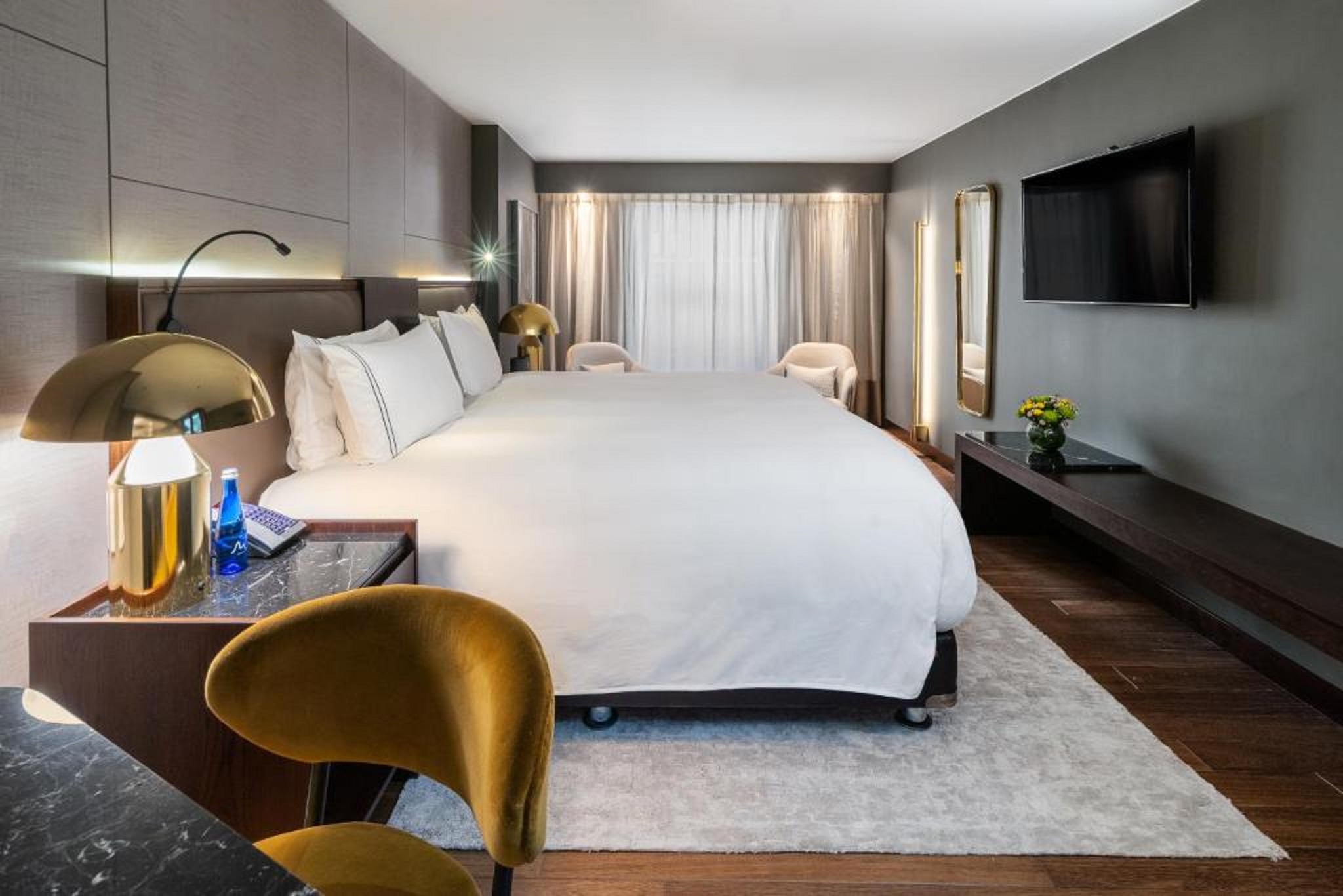 Deluxe, Double Bed