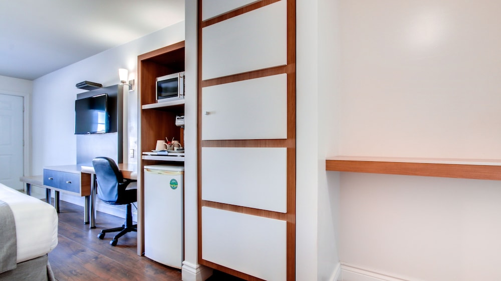 Hotel Marineau Shawinigan 22/26
