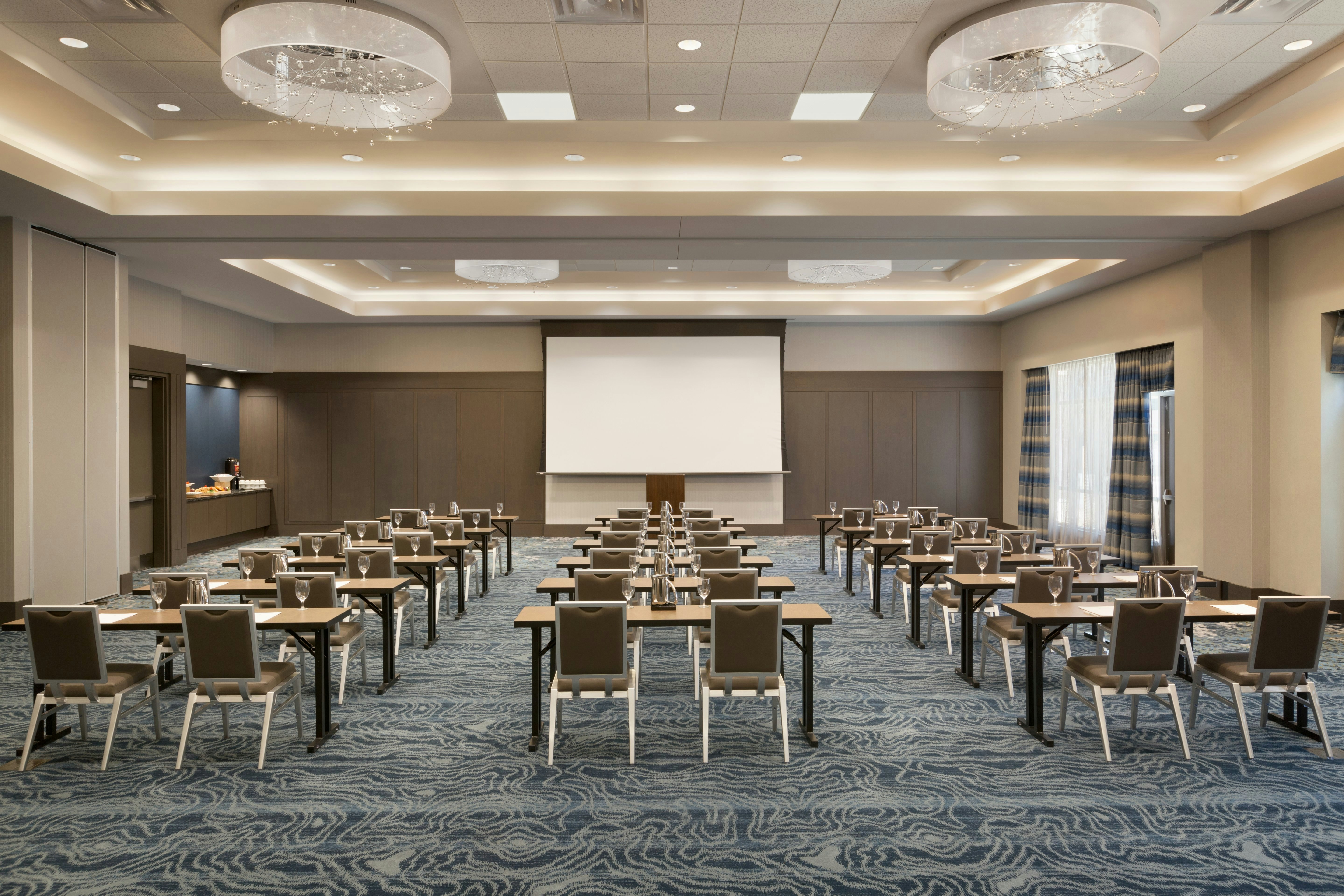 Embassy Suites By Hilton The Woodlands At Hughes Landing 12/19