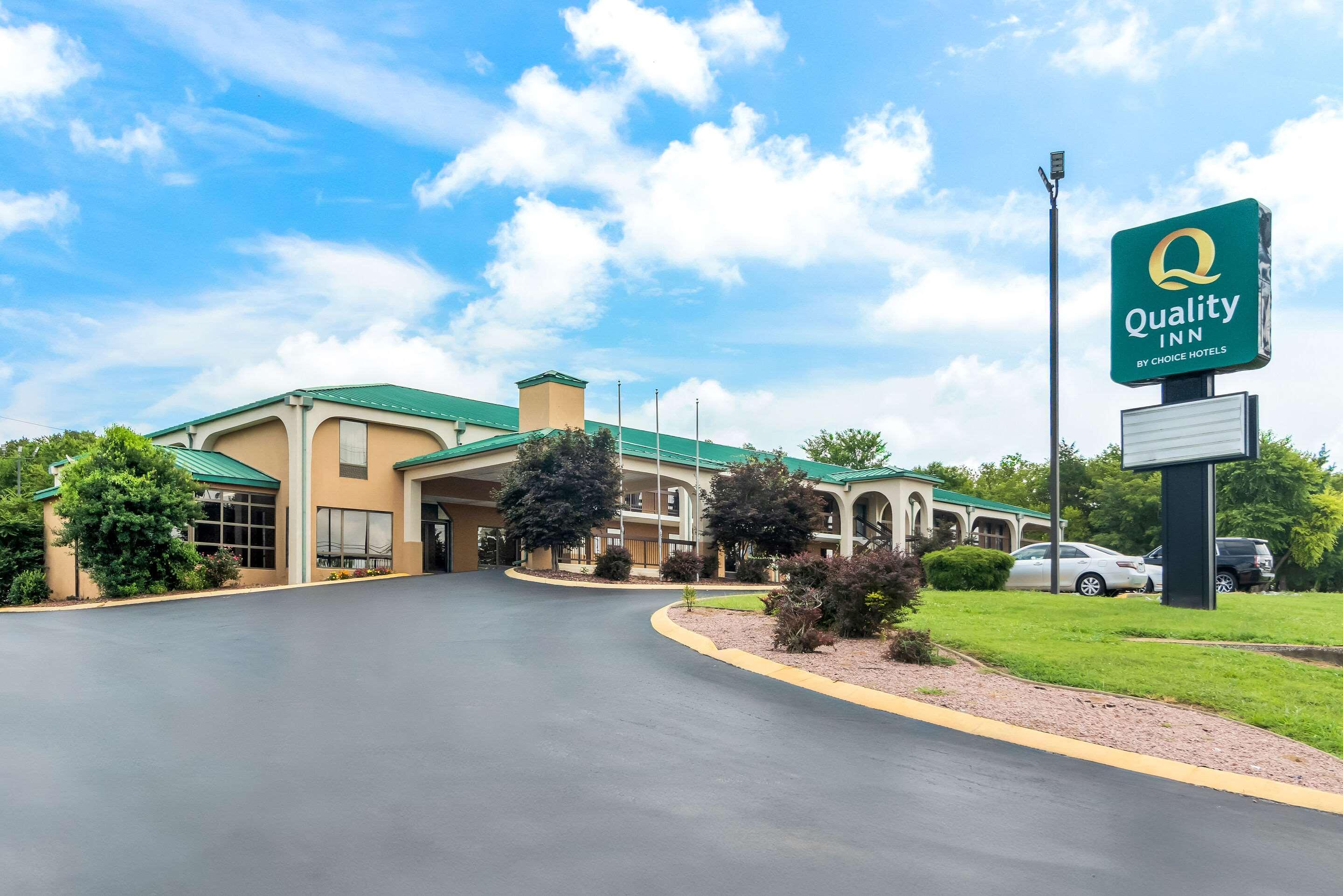 Quality Inn Russellville 22/25