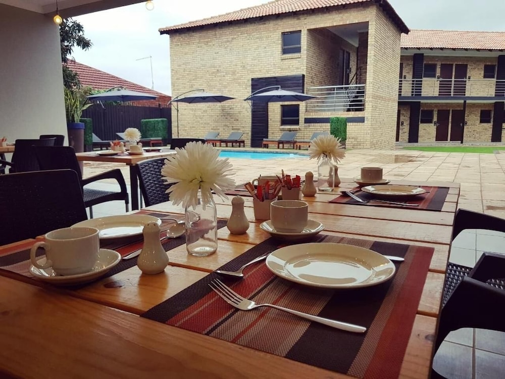 Palm Swift Luxury Accommodation 17/27