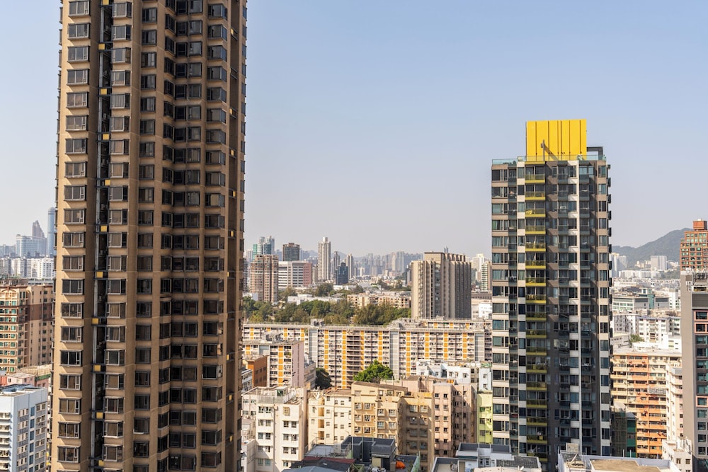 MIJ (Kai Tak) Hotel 59/64