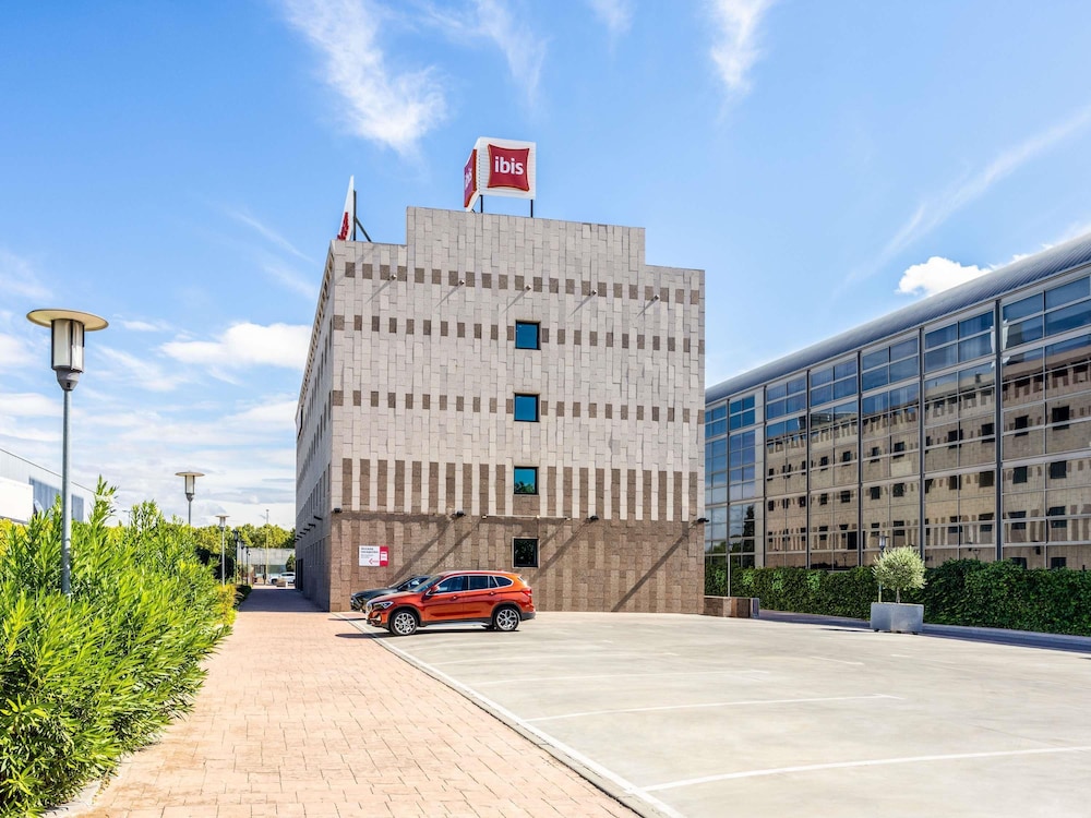 ibis Madrid Alcala de Henares La Garena 43/50