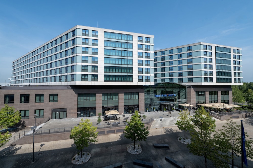 Maritim Hotel Dusseldorf 4/73