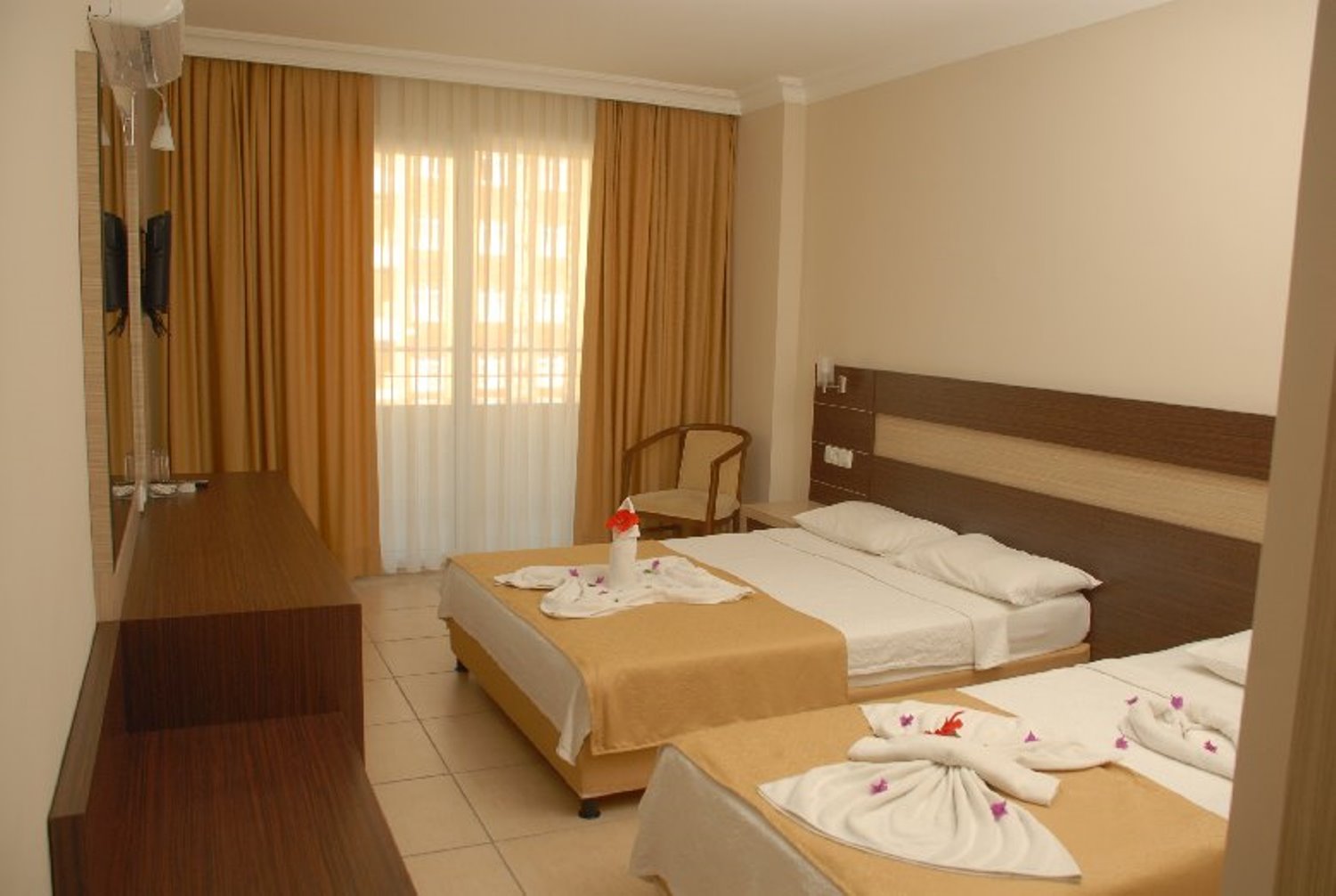 ECONOMY, DOUBLE BED