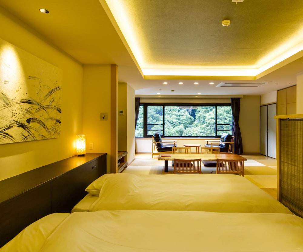 Hotel Okuyumoto 48/64