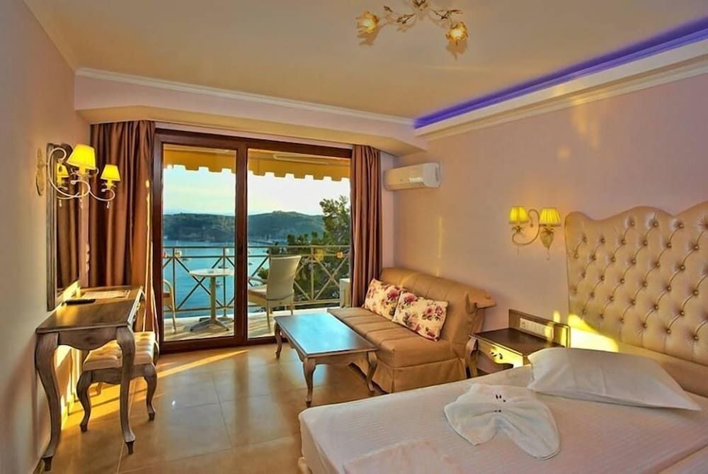 Room at Palatino Hotel, PARGA