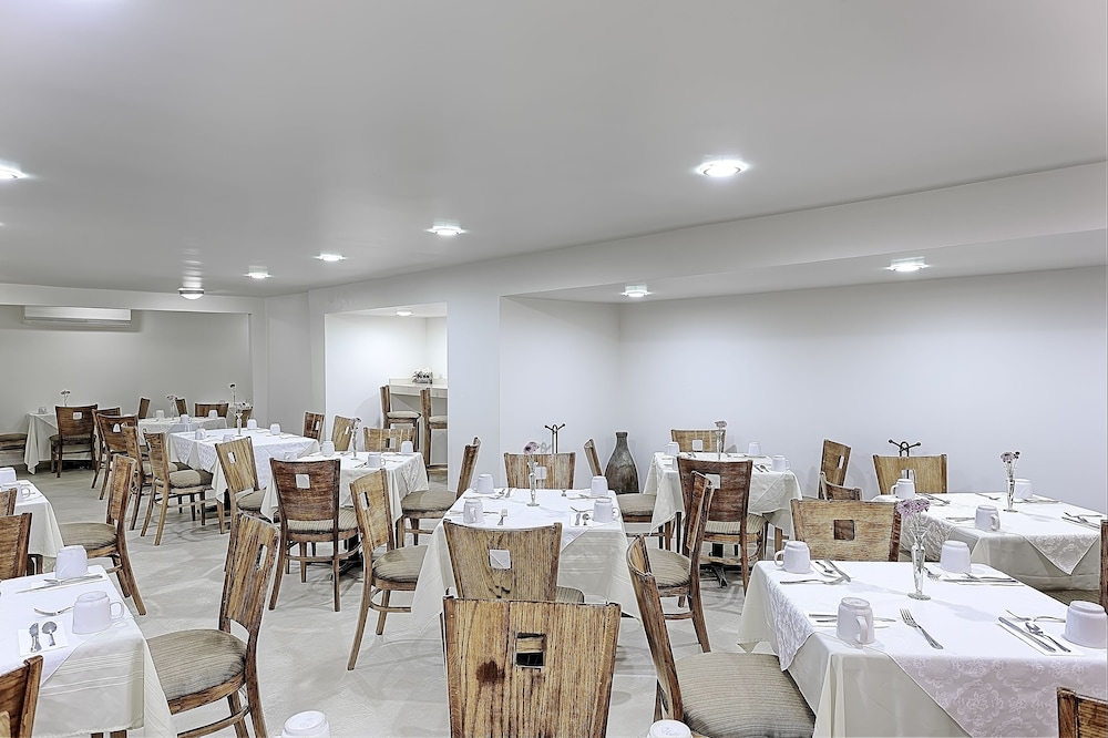 Olmeca Plaza Urban Express Ex Mision Express Villahermosa 32/50