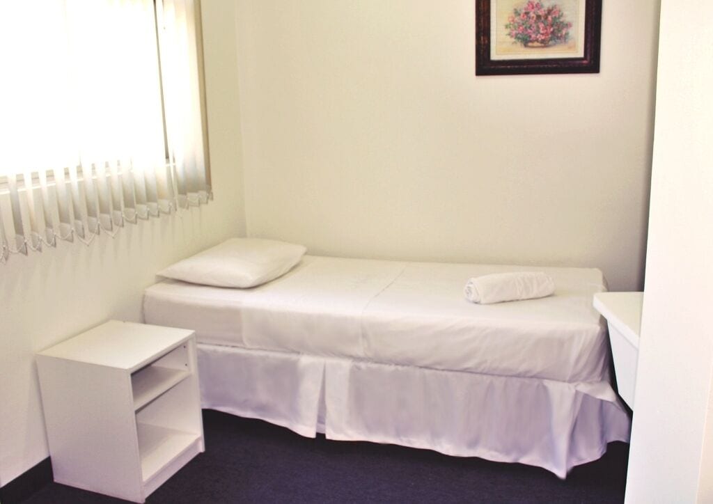 Family, 1 Double and 3 Single Beds، HOTEL VITORIA 4/6