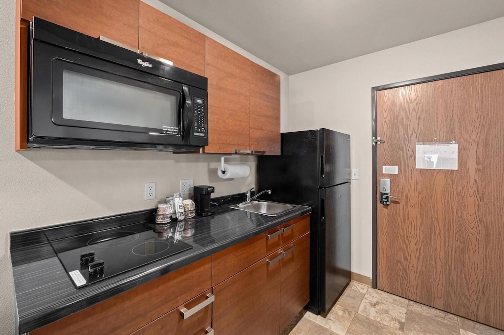 غرفة بسريرين كوين لذوي الإعاقة، MainStay Suites Spokane Valley, WA 8/8