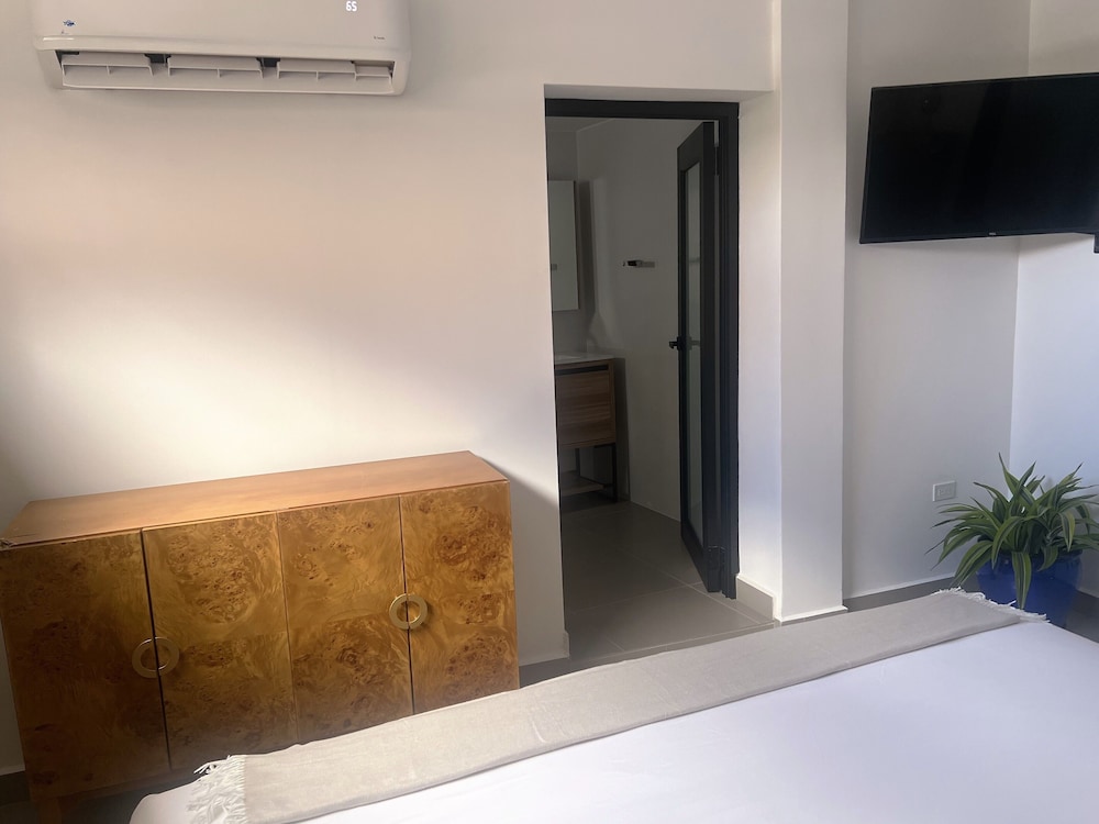 La Calma Poshtel 23/50