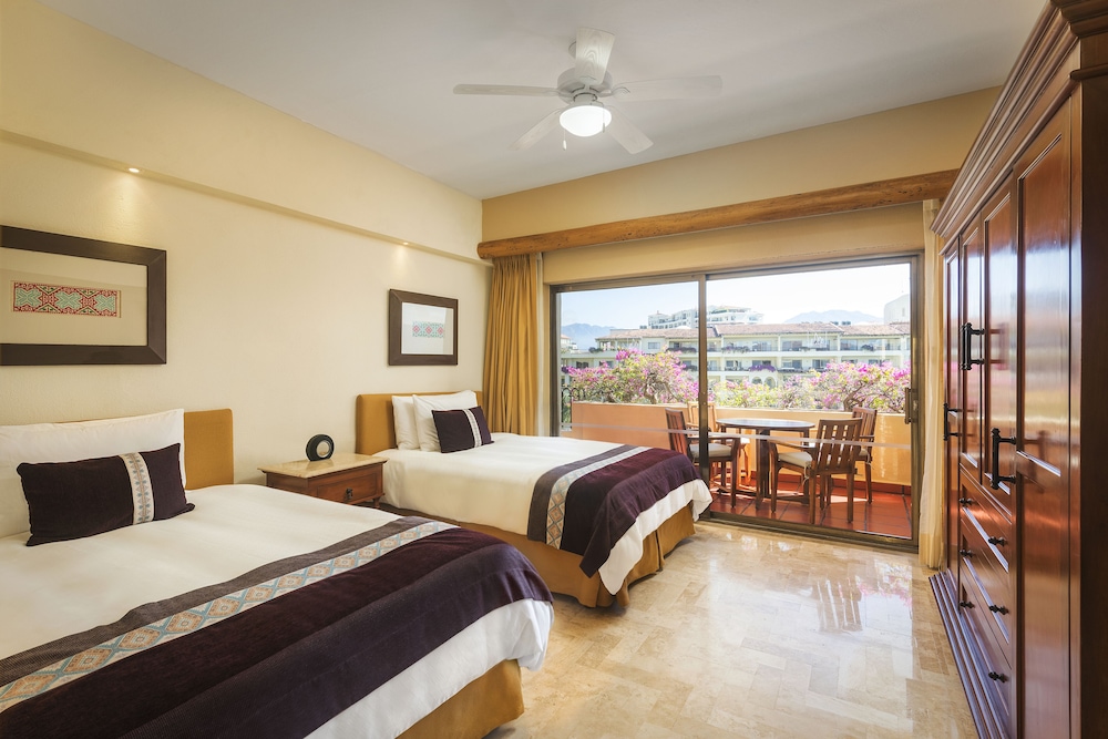 Velas Vallarta Suites Resort All Inclusive 52/99