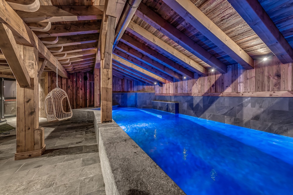 LE VAL D'ISERE 24/50