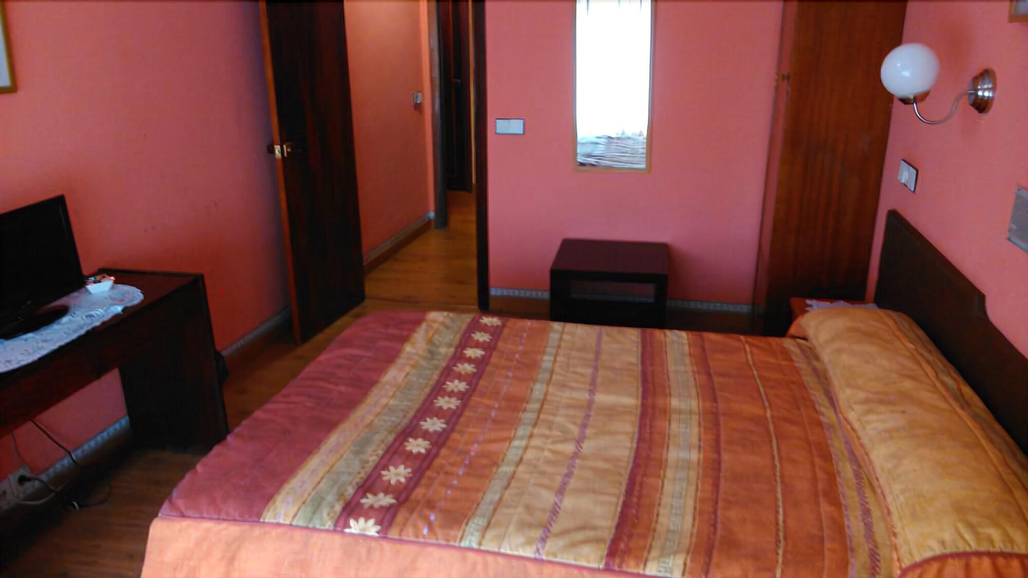 Hotel Vaqueros 26/39
