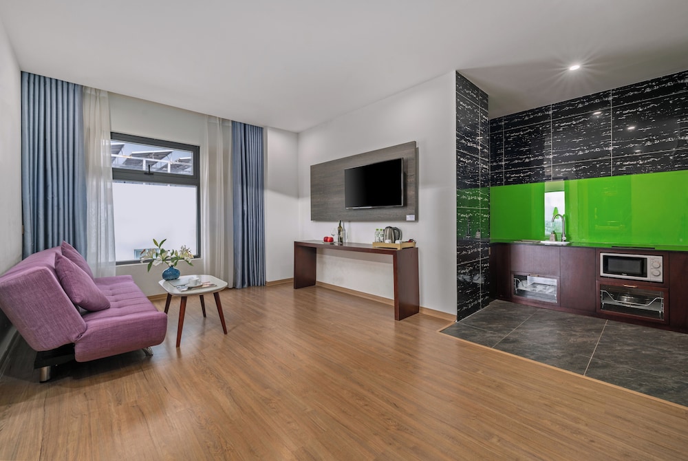 Aria Grand Hotel & Apartments 32/50