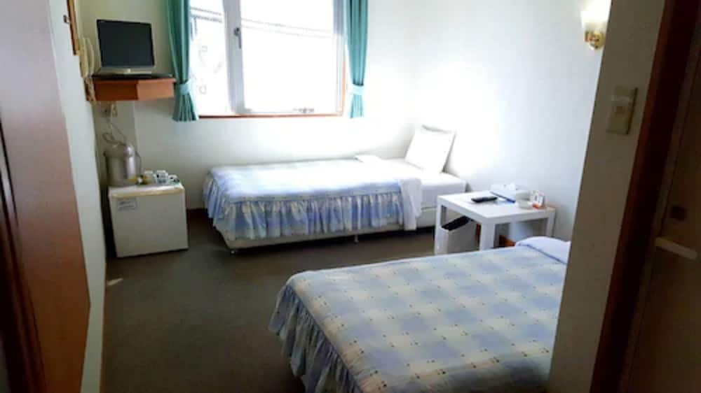 Hotel Happy Holiday Ishigakijima 10/59