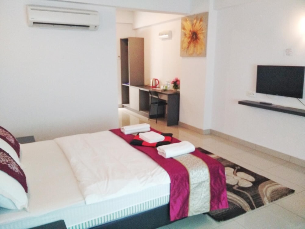 Aster Hotel Bukit Jalil 33/50