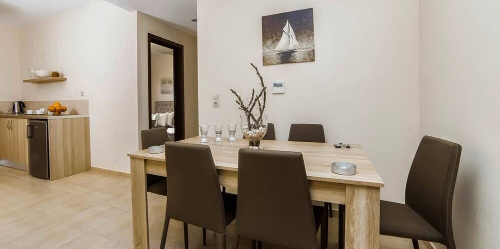 Aroma Villas 30/42