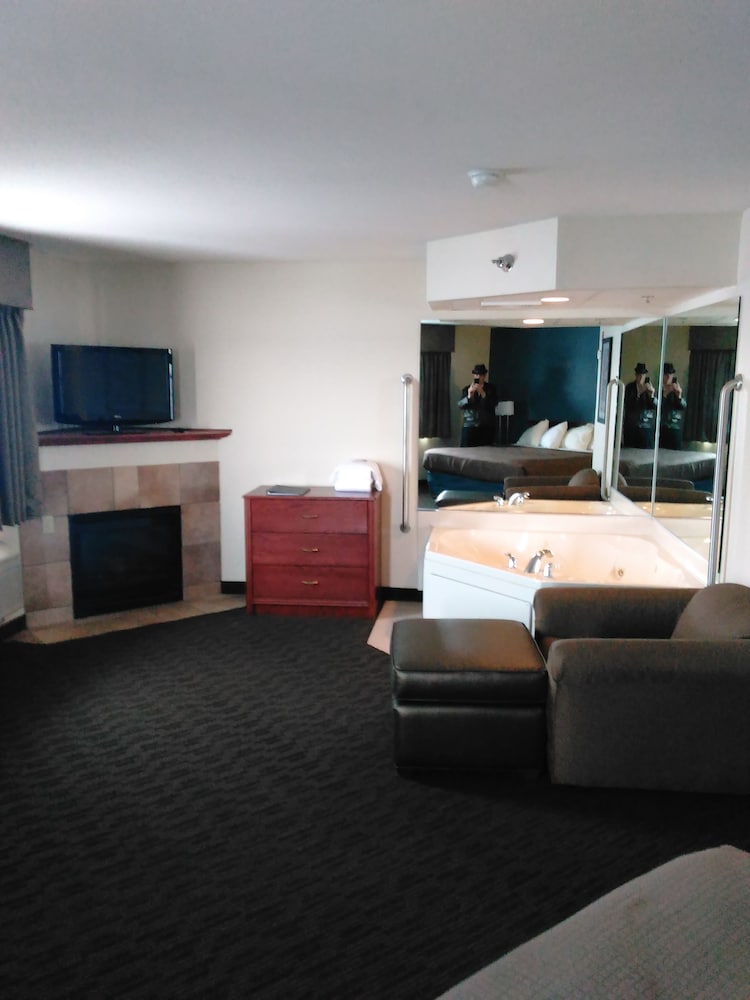 Americinn By Wyndham Beulah 18/41