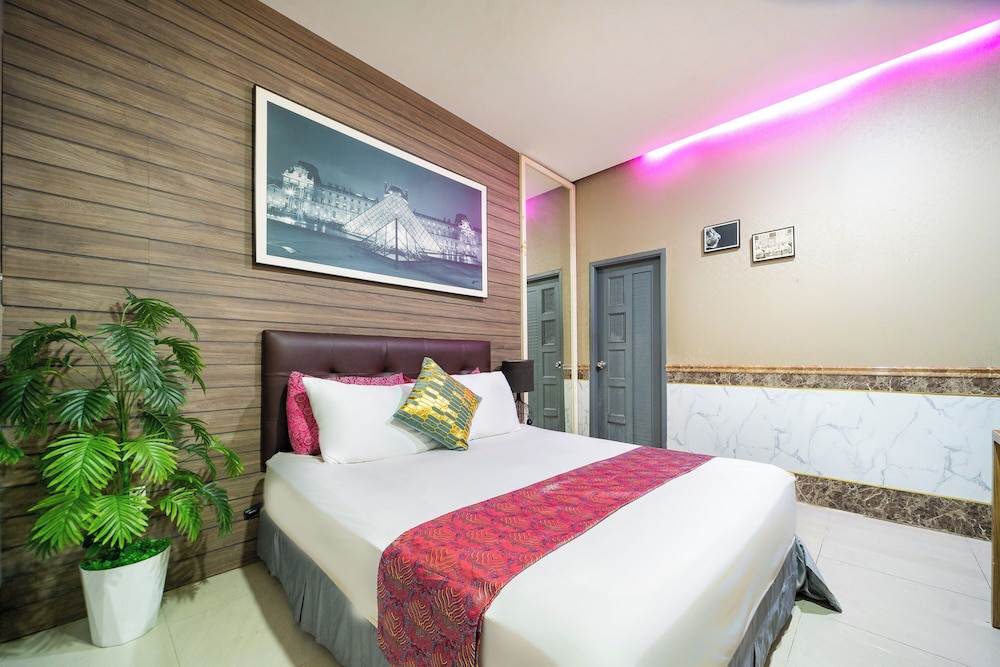 Collection O District 10 Near Van Hanh Hospital Formerly Lan Rung Hotel 18/39