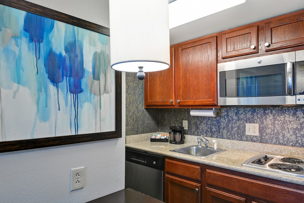 Homewood Suites by Hilton Lexington Fayette Mall 17/45