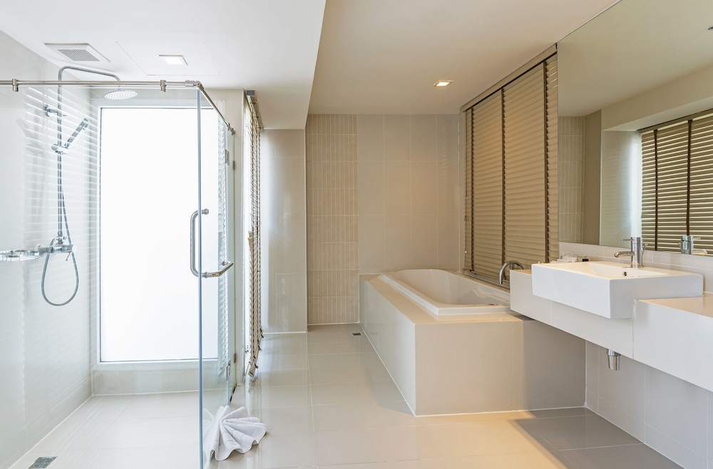 Palette Hi Hotel Bangkok 50/50