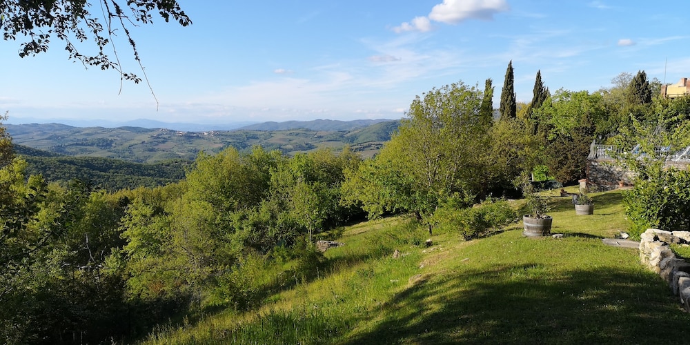 Villa Sant' Uberto Country Inn 55/65