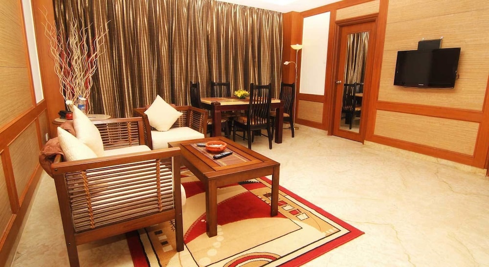Hotel Jp Chennai Cmbt 35/47